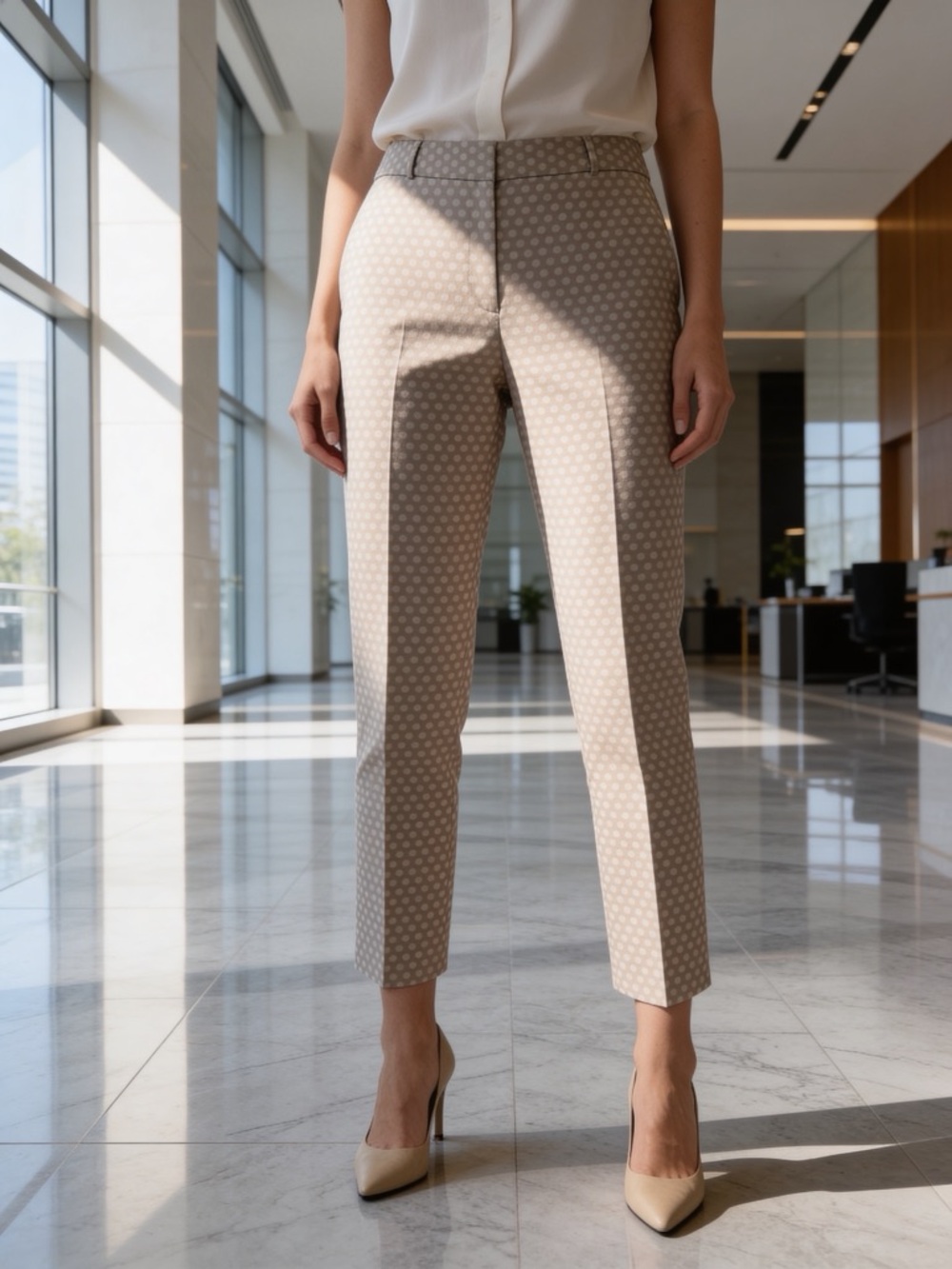 Banana Republic Hampton Fit Beige Crop Dress Pants White Polka Dot NWOT Size 14